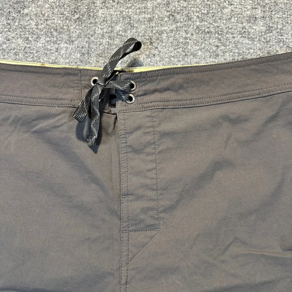 Patagonia Board Shorts Mens 40 Gray Surf Swim Trunks Gorpcore Outdoor